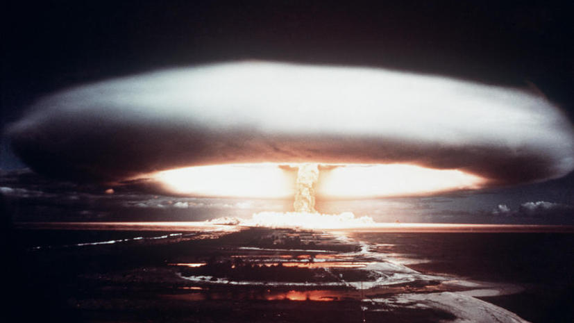 Эксперт: Проект модернизации ядерных бомб не имеет смысла для США