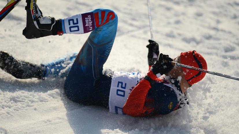 Драматичные падения не позволили российским лыжникам выиграть медали в олимпийском спринте