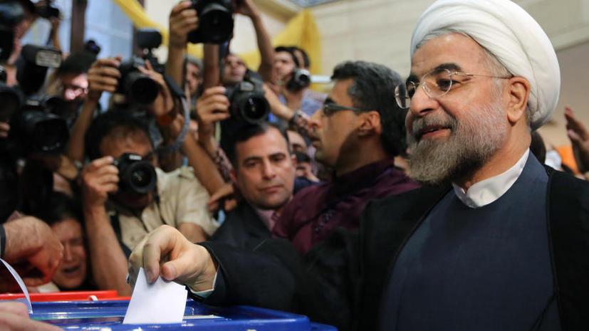 Президентские выборы в Иране: Высший руководитель Али Хаменеи проголосовал одним из первых