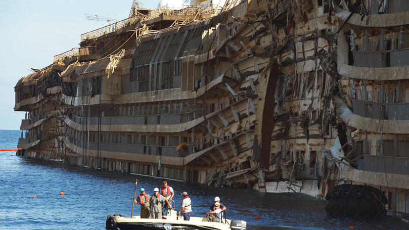 В ходе работ по подъёму Costa Concordia погиб водолаз
