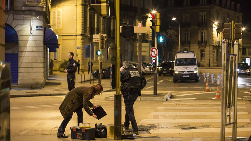 Во Франции исламист несколько раз протаранил на автомобиле пешеходов: пострадали 11 человек
