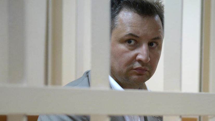 Пресненский суд поместил под домашний арест топ-менеджера «Росбанка» Владимира Голубкова