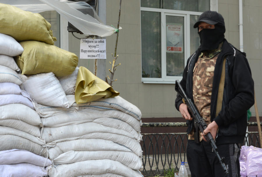 Самооборона Донецка: В машинах Красного Креста перевозили боевиков «Правого сектора»