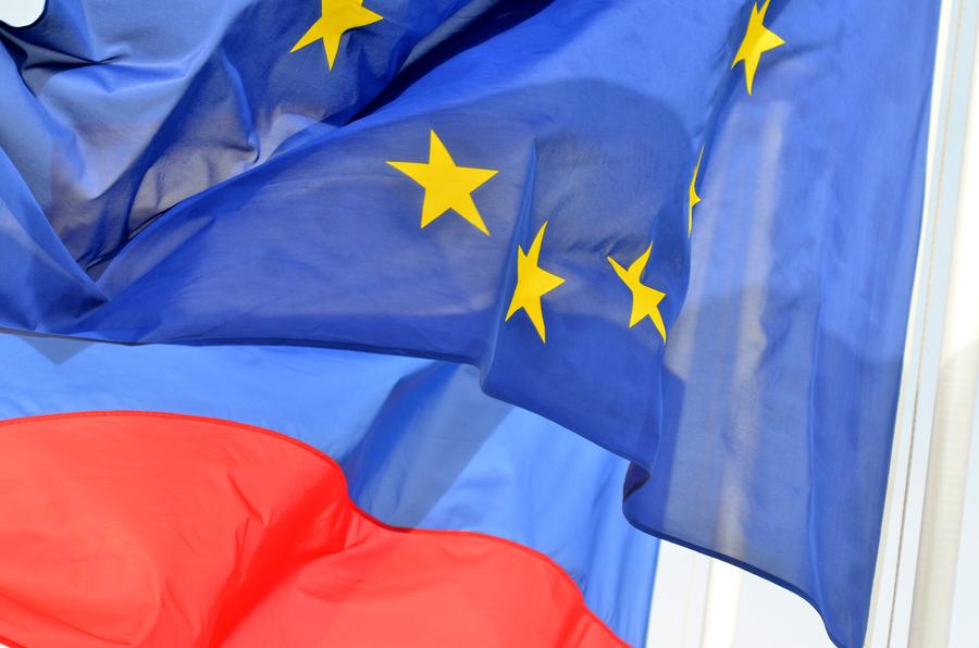 Американские СМИ: ЕС может продлить санкции против России на срок от 3 до 12 месяцев