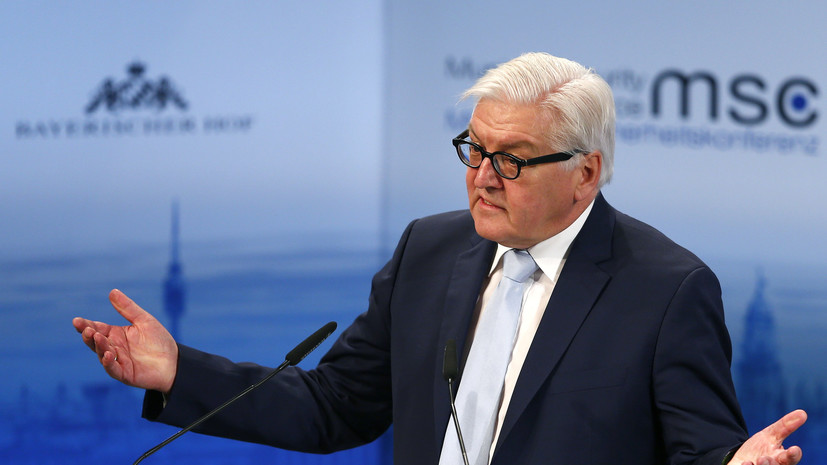 Франк-Вальтер Штайнмайер раскритиковал НАТО за «бряцание оружием» у границ России