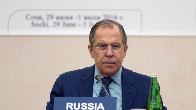 Сергей Лавров: Россия желает услышать от НАТО объяснения решений, принятых в Варшаве