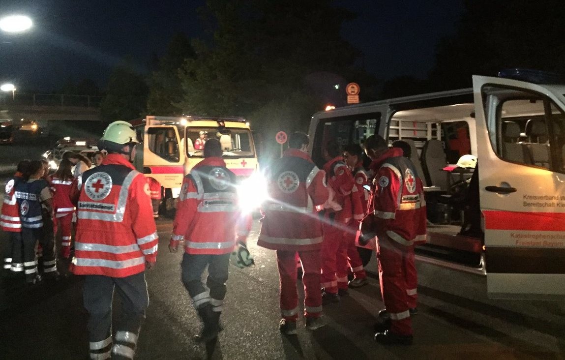 В Германии неизвестный с топором напал на пассажиров поезда
