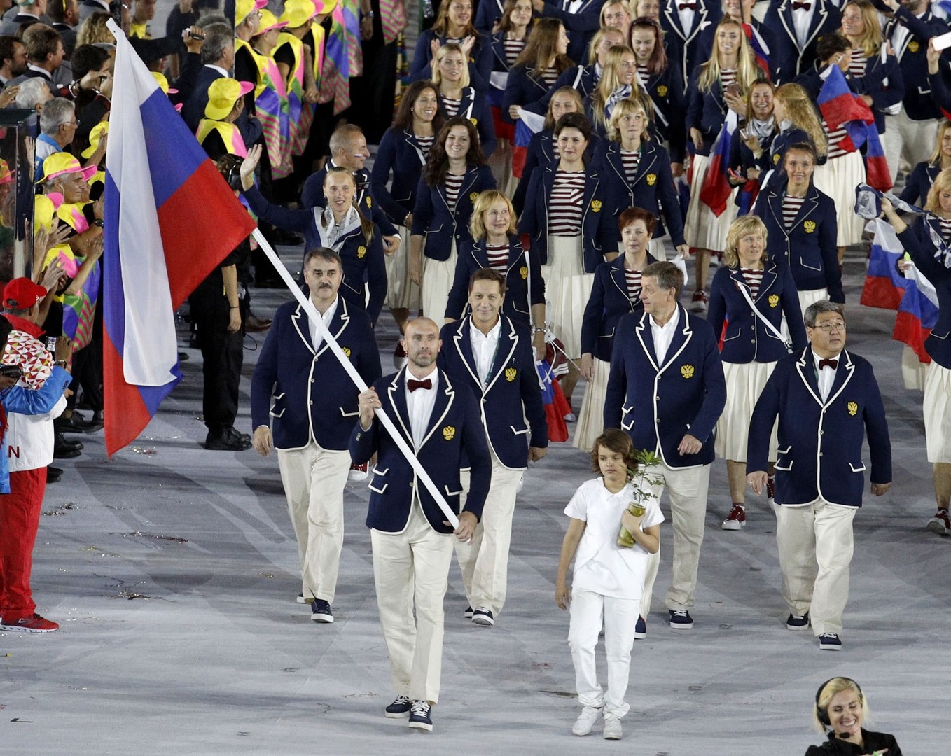 Команда России церемония открытия Рио 2016