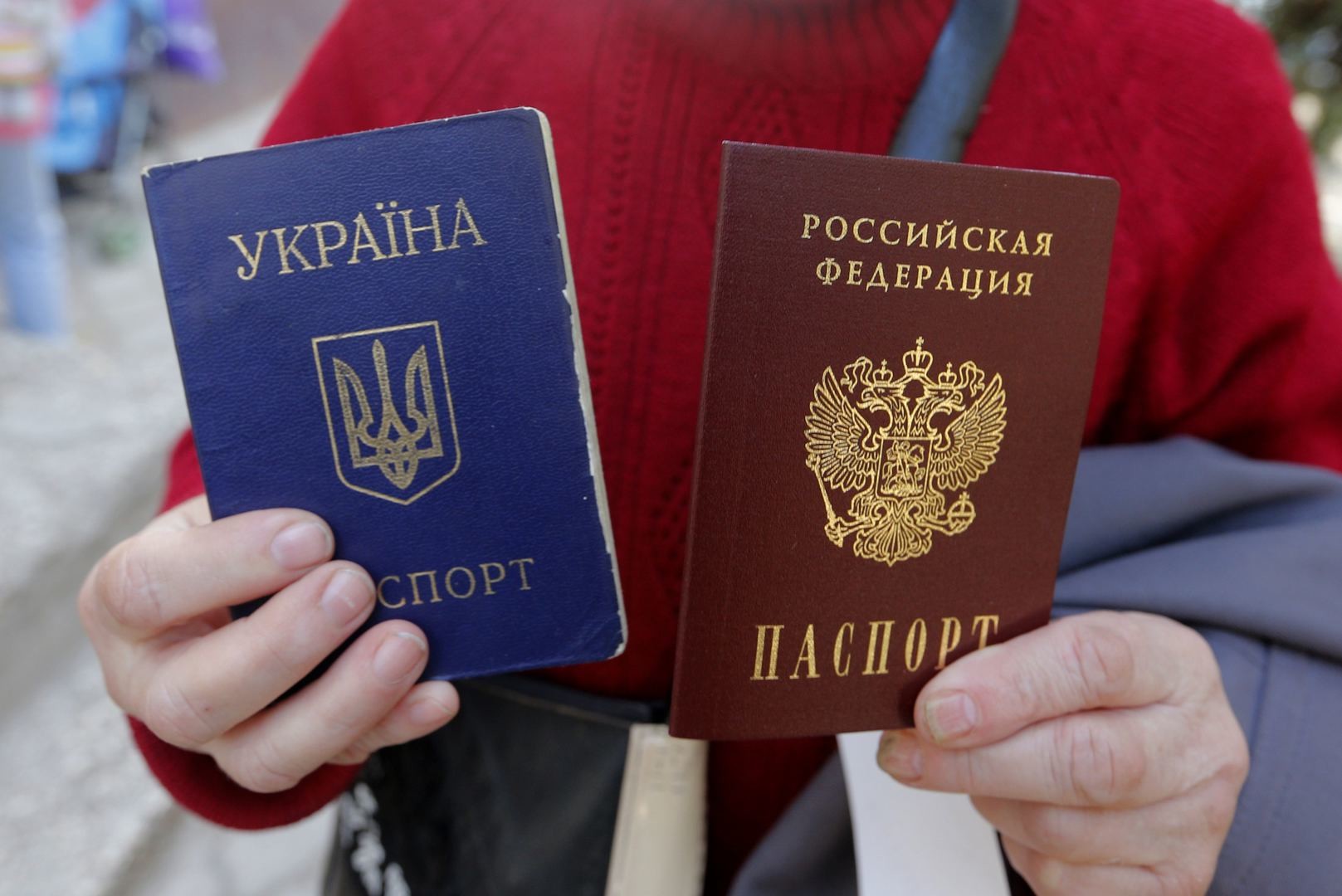 Украина снова задумалась о введении виз с Россией