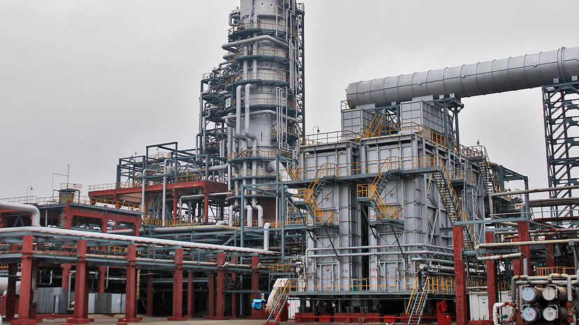 Вокруг нефти и газа: как развивается спор между Москвой и Минском