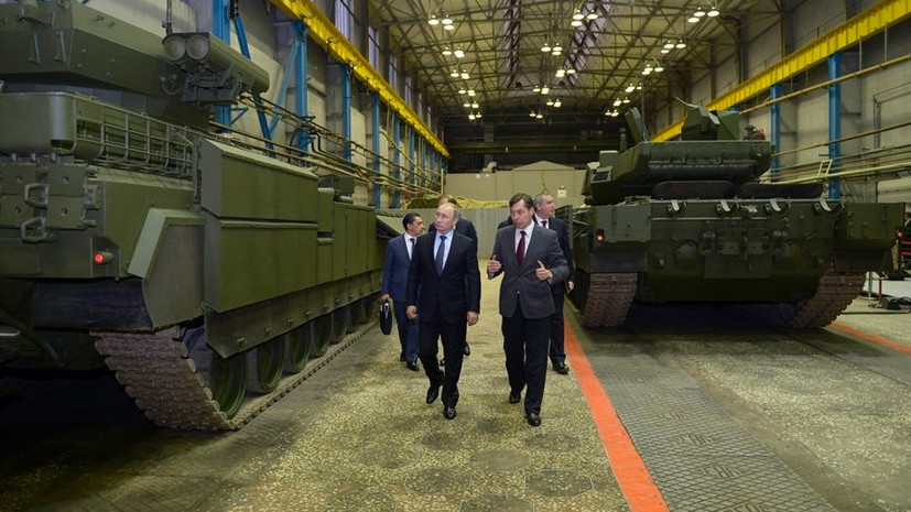 Под личным контролем: зачем Владимир Путин собирает в Сочи военных и оружейников