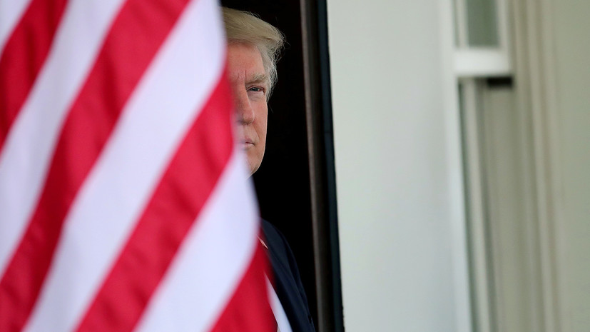 Трампа могут обязать отчитываться о секретных разговорах с зарубежными странами