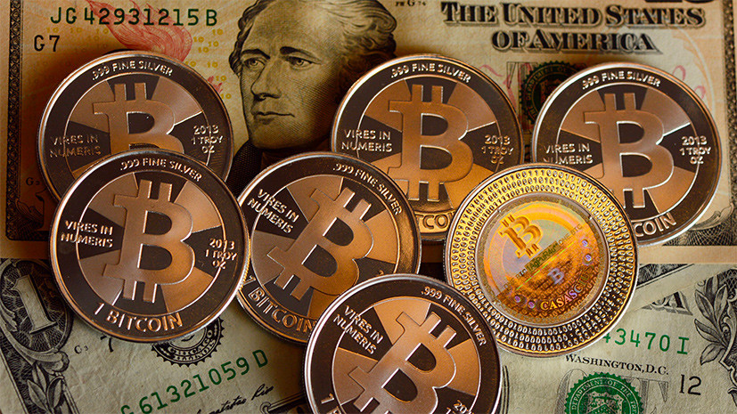 Биткоин не для всех: Минфин предложил запретить частным лицам операции с криптовалютой