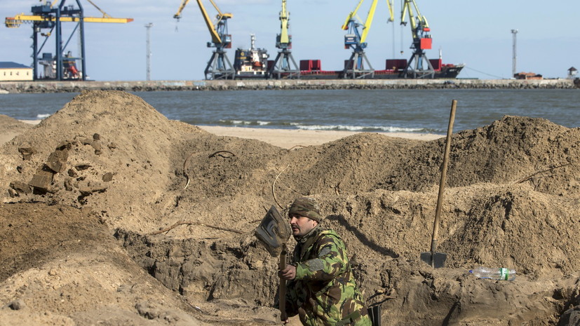 «Скучно, чем бы заняться»: как соцсети отреагировали на планы украинских властей углубить Азовское море