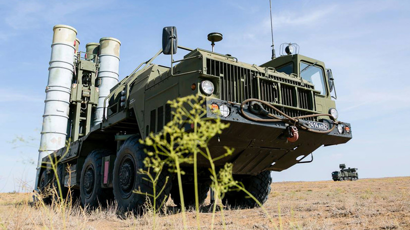Россия и Саудовская Аравия договорились о поставках ЗРС С-400»