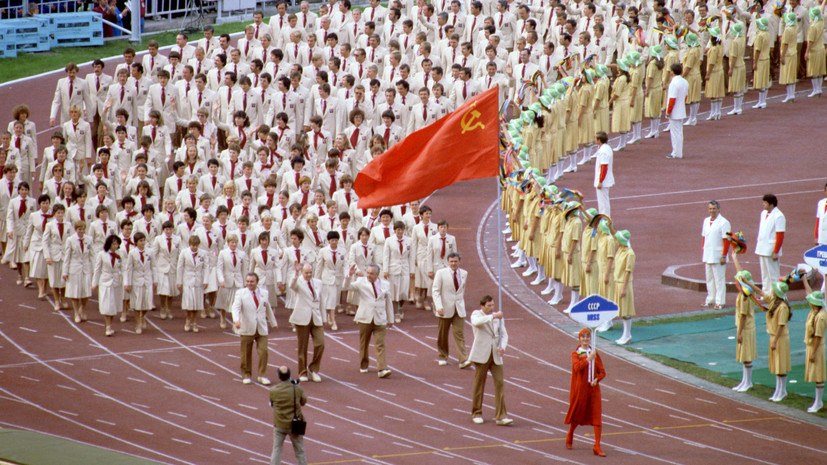какое политическое давление испытывали СССР и Россия во время выступления на Олимпийских играх»