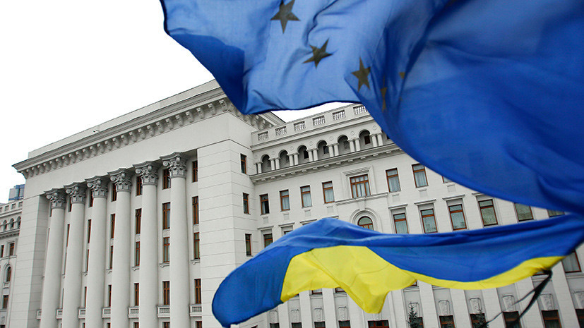 Слово и евро: ЕС обучит украинских чиновников иностранным языкам за €1,2 млн