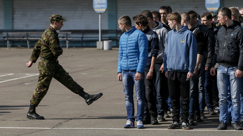 почему украинцы массово уклоняются от службы в армии»