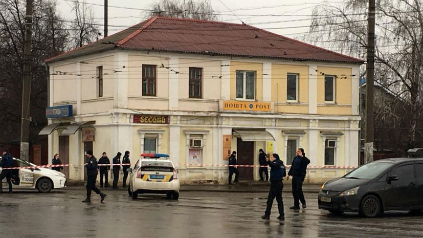 Неизвестный захватил здание «Укрпочты» в Харькове
