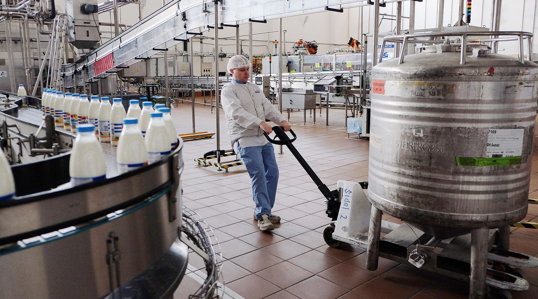Россельхознадзор и Danone готовы судиться из-за антибиотиков в молоке
