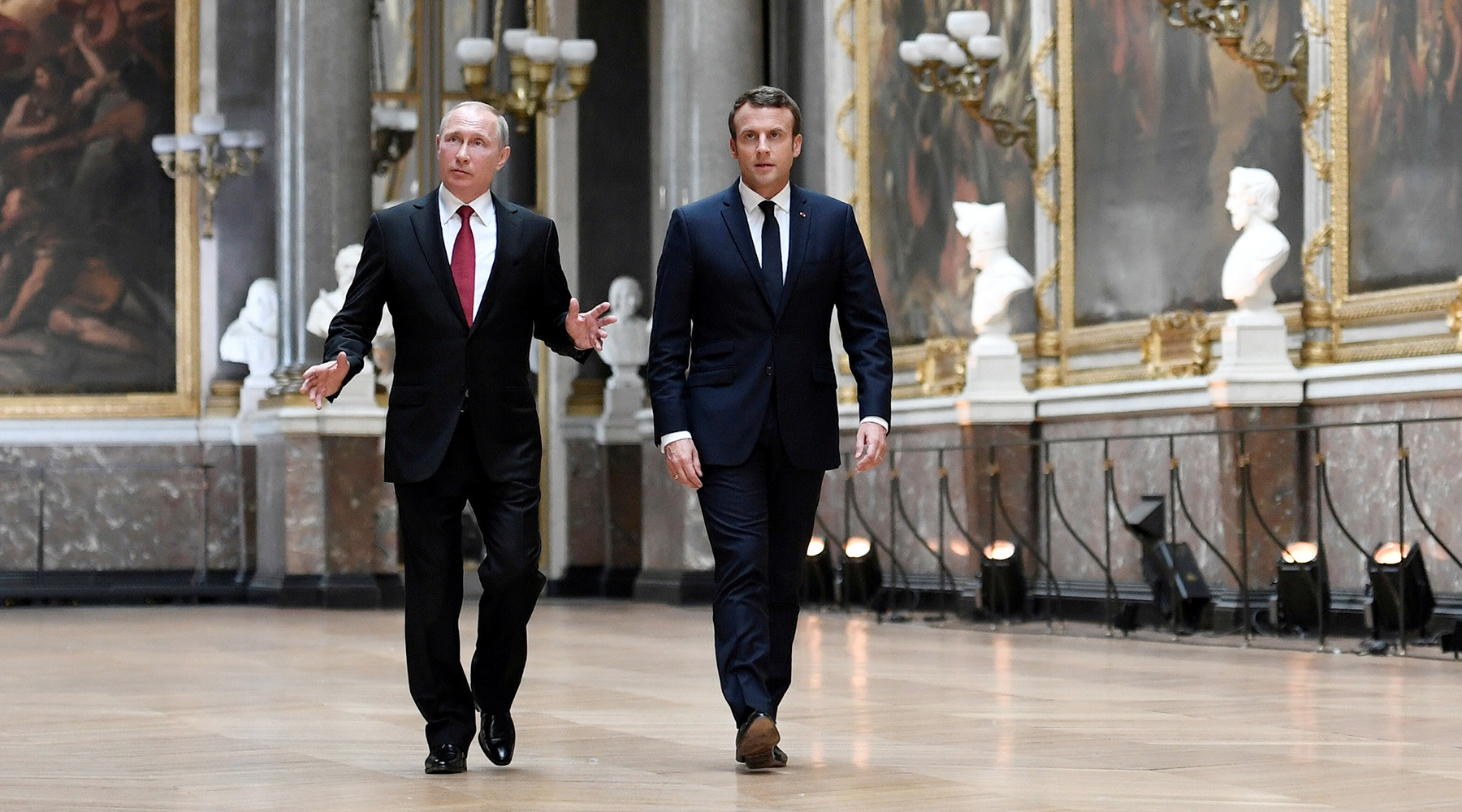 Путин поздравил мировых лидеров с Новым годом