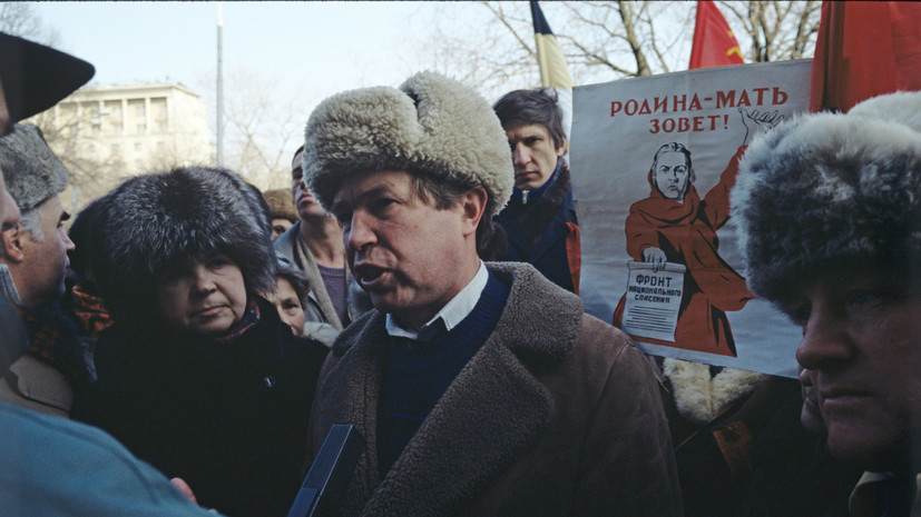 Обширный инсульт: в Москве умер лидер «Трудовой России» Виктор Анпилов