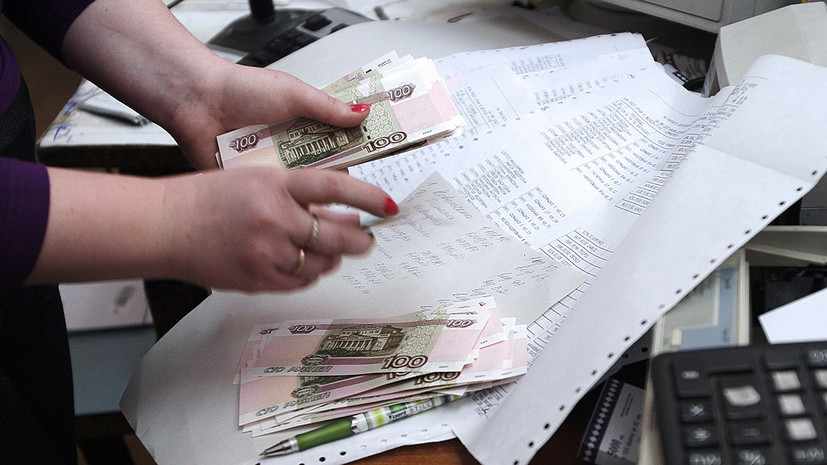 Социальная индексация: с февраля в России увеличат ежемесячные денежные выплаты льготникам