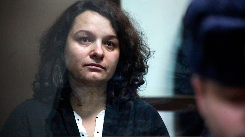 «Было потеряно два литра крови»: дочери скончавшегося пациента Елены Мисюриной рассказали подробности трагедии