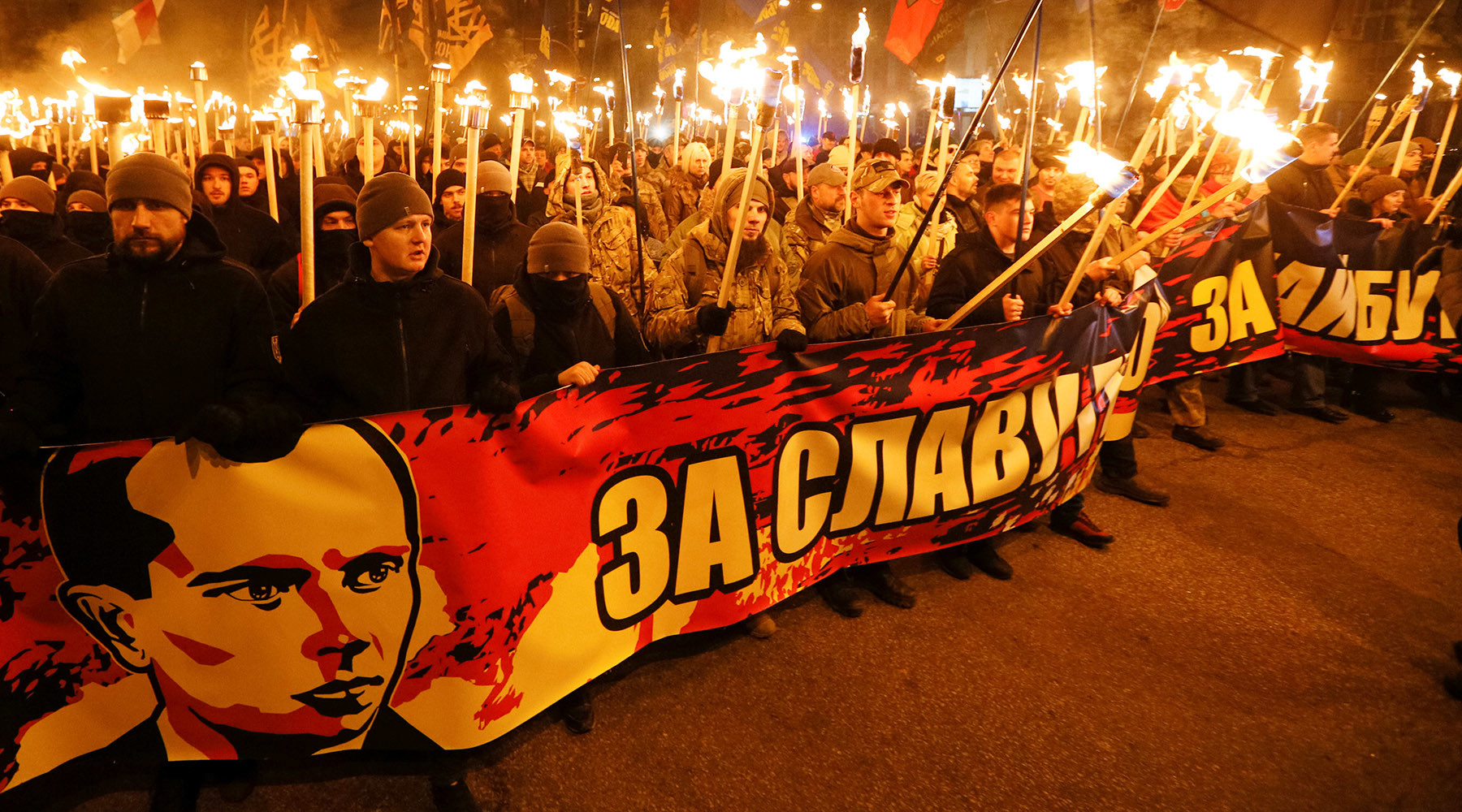 Салат с вялеными помидорами от джейми оливера рекомендуем Салат с вялеными помидорами от джейми оливера рекомендации