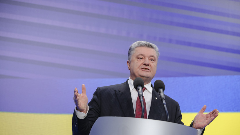 Порошенко огласил число женщин, служащих в ВСУ