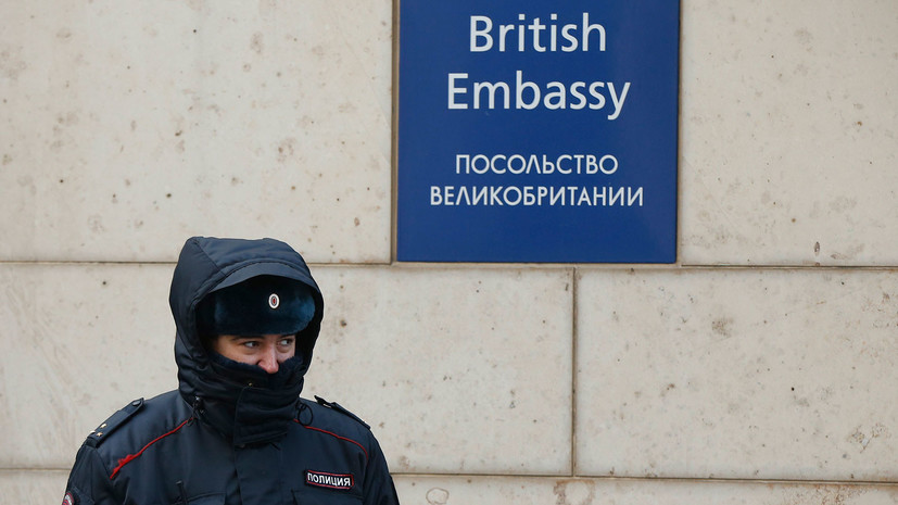 Захарова заявила, что решения Москвы в отношении Лондона принимались обдуманно