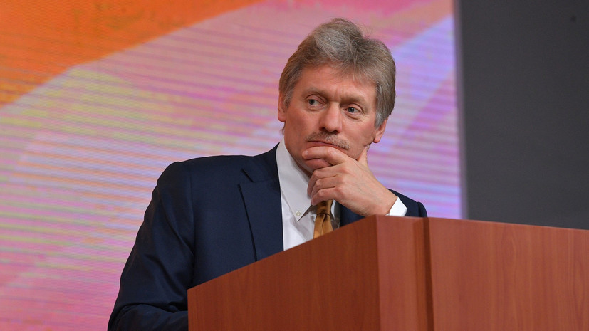 Песков назвал отвратительным сравнение Джонсоном ЧМ-2018 с Олимпиадой-1936