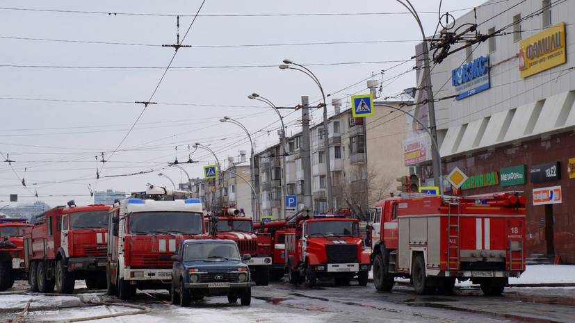 Число погибших при пожаре в ТЦ в Кемерове увеличилось до 64
