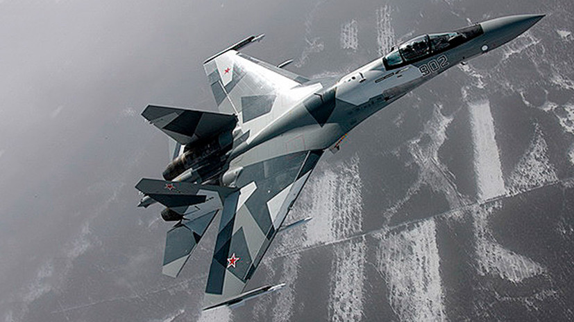 Истребители Су-35С отработали перебазирование на Южные Курилы