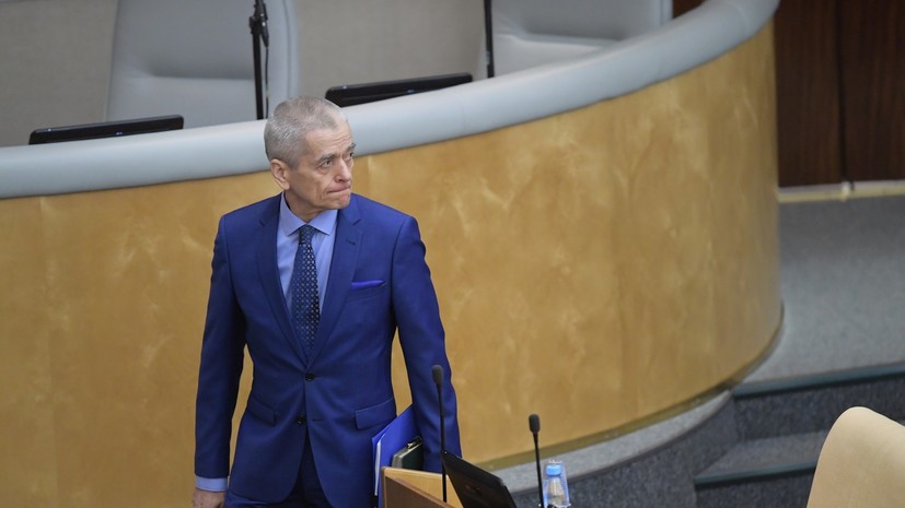 Онищенко прокомментировал ситуацию с пожаром в ТЦ Кемерова