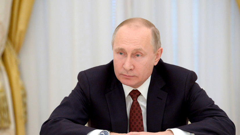 Путин призвал не допустить паники после трагедии в Кемерове из-за вбросов в соцсетях
