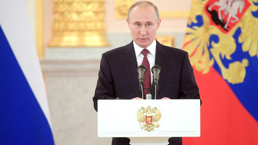 Путин поздравил Алиева с победой на президентских выборах в Азербайджане