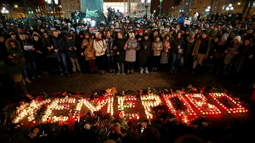 СК: при пожаре в ТЦ Кемерова погибли 60 человек