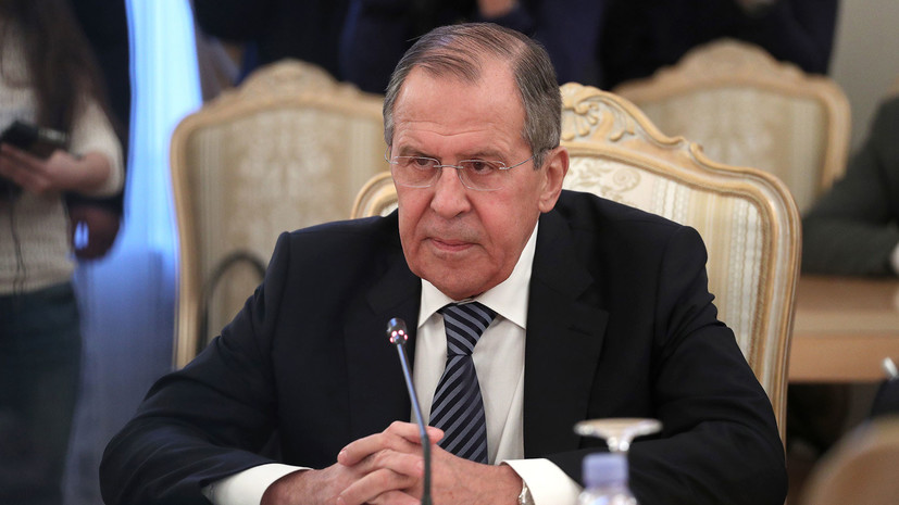 Лавров обсудил с главой МИД Азербайджана нагорнокарабахское урегулирование