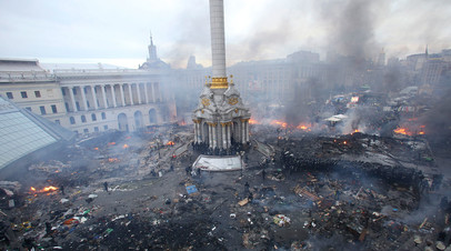 Площадь Независимости в Киеве, февраль 2014 года