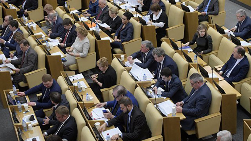 В Госдуму внесён проект об ответственности за вовлечение несовершеннолетних в несанкционированные акции