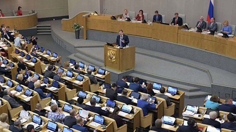 Эксперт прокомментировал одобрение законопроекта об ответных мерах на санкции США