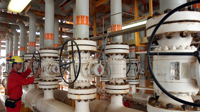 Условный сигнал: как отказ Евросоюза от доллара при расчёте за иранскую нефть отразится на американской валюте