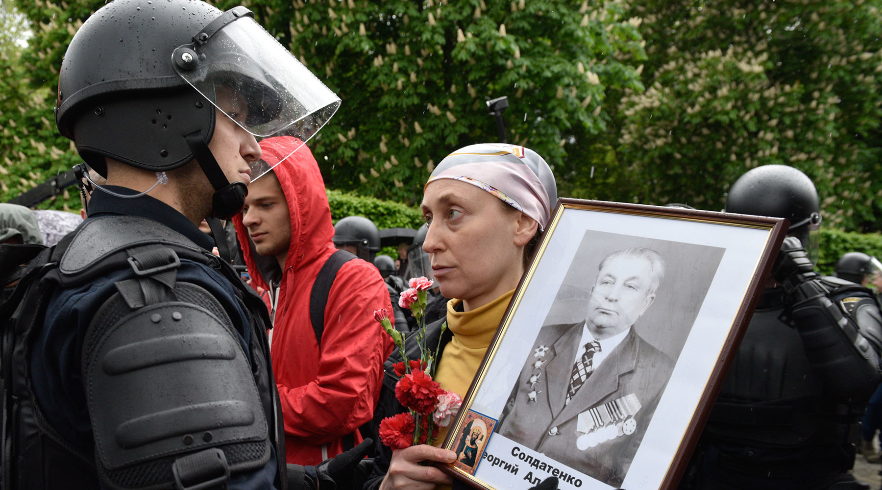 Смотреть На украинском ТВ признали, что ВСУ совершают военные преступления в Донбасс видео Смотреть На украинском ТВ признали, что ВСУ совершают военные преступления в Донбасс видео