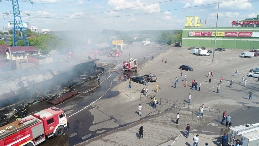 В торговом павильоне в Подмосковье произошёл пожар