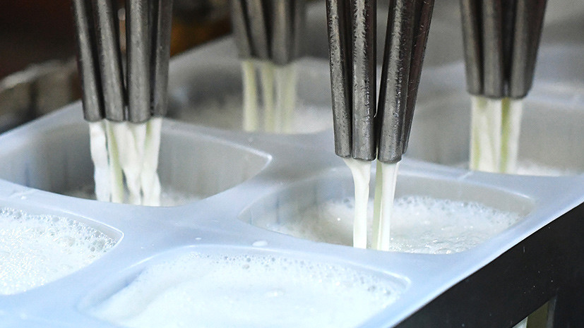 Россия ограничивает ввоз молока из Белоруссии в таре более 2,5 литра