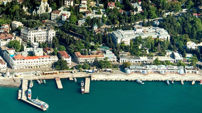 АТОР заявила о наплыве в Крыму туристов из Китая и Таиланда