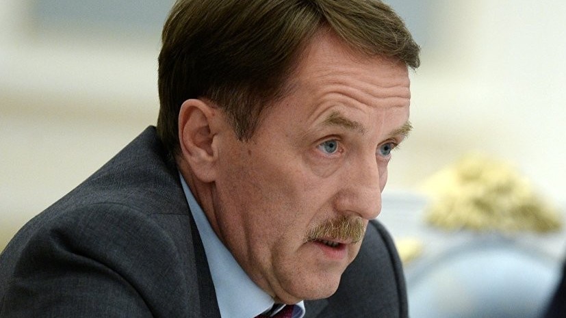 Гордеев рассказал о российском аграрном экспорте во время посещения РЭЦ