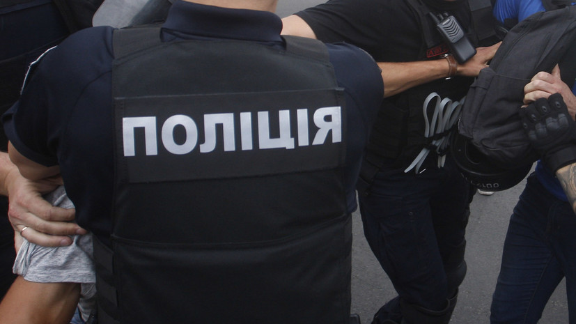 У здания Верховной рады произошли столкновения митингующих с полицией