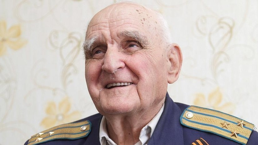 Эксперт рассказал о значении лётчика-испытателя Леонова для российской авиации